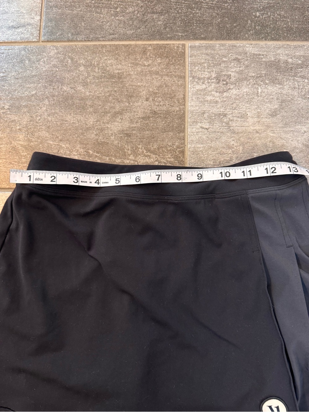 Vuori break point skort, built in shorts, side pleat, 2 tone design - Picture 7 of 9